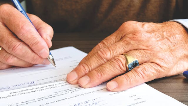 Certified vs Notarized Translation
